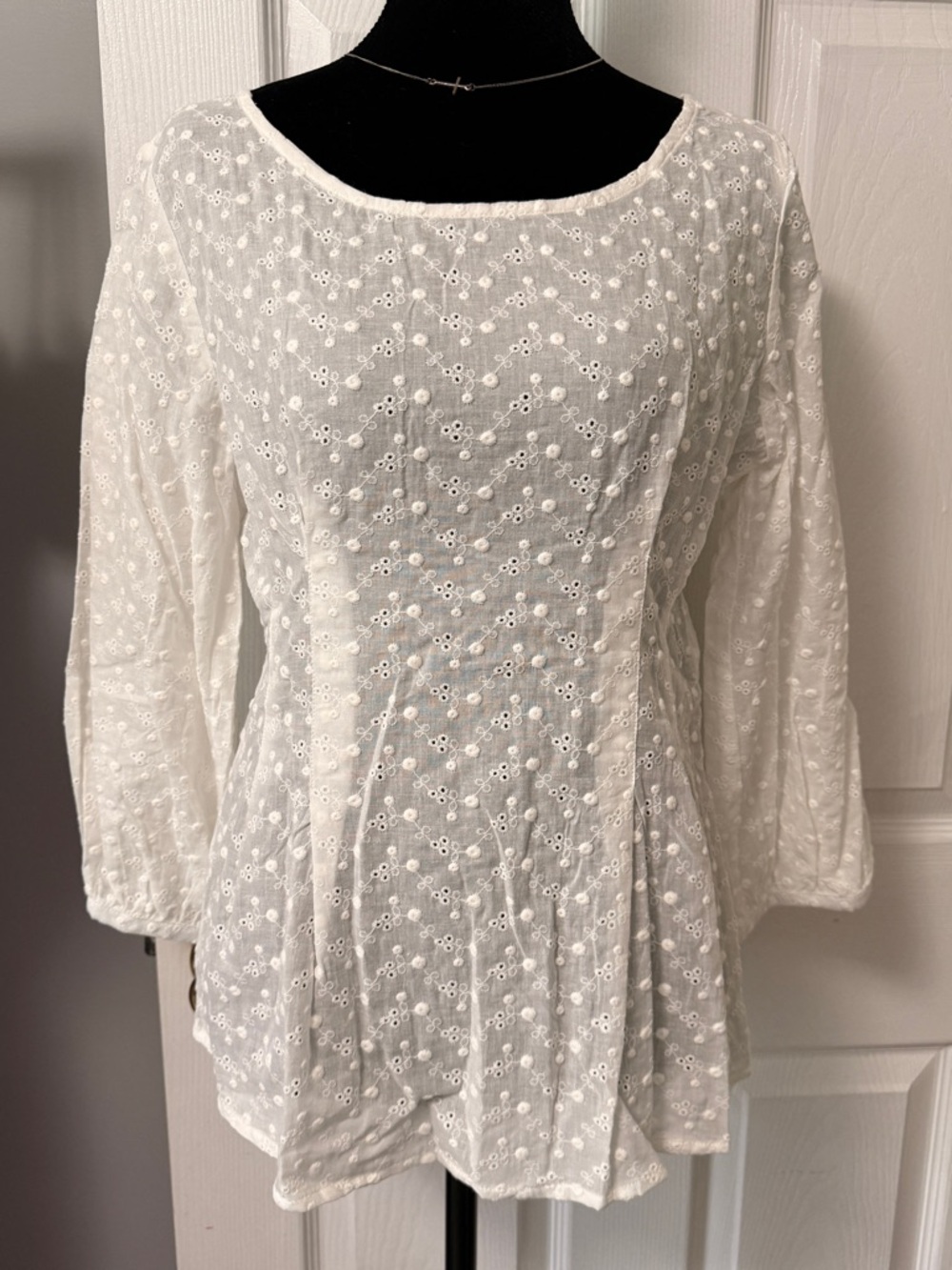 Tulip B White Eyelet Embroidered Peplum Top L NWT Boho Cottagecore - Picture 2 of 7